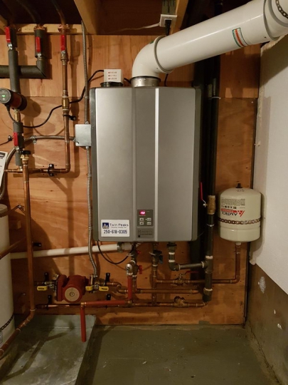 Tankless Water Heater - Twin Peaks Project Gallery